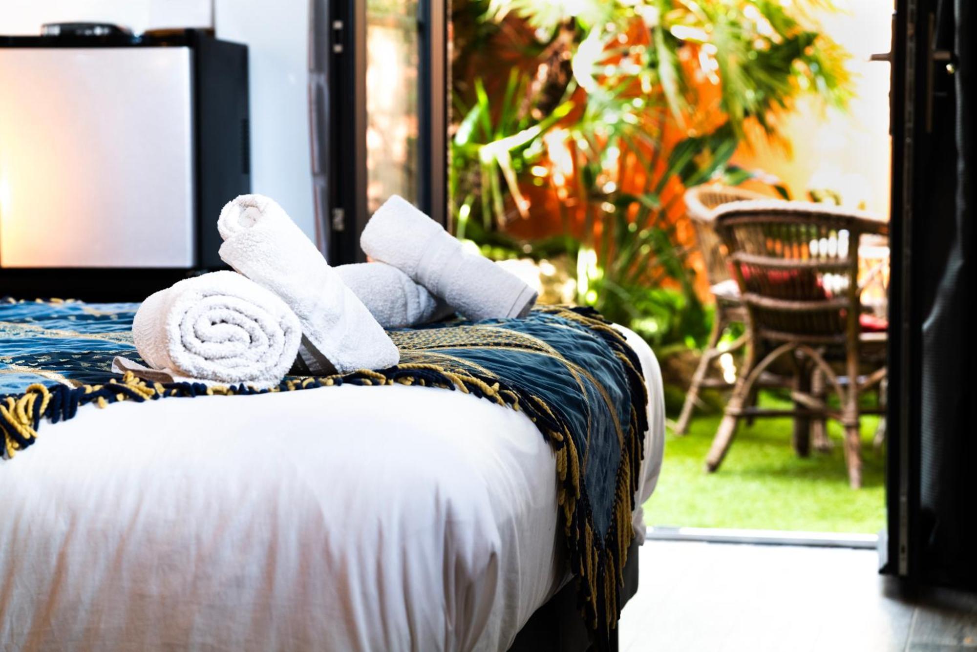 Lou Pitchoun: Luxurious Family Suite with Garden in Saint-Tropez Exterior photo